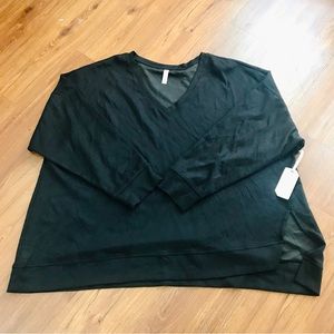 [Plus Size] Stylus Women Black V Neck Long Sleeve T-Shirt size 3X
